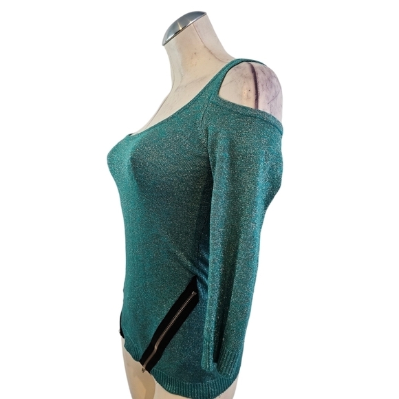Bebe Size XS Cold Shoulder Sweater Knit Top Teal - Picture 3 of 7